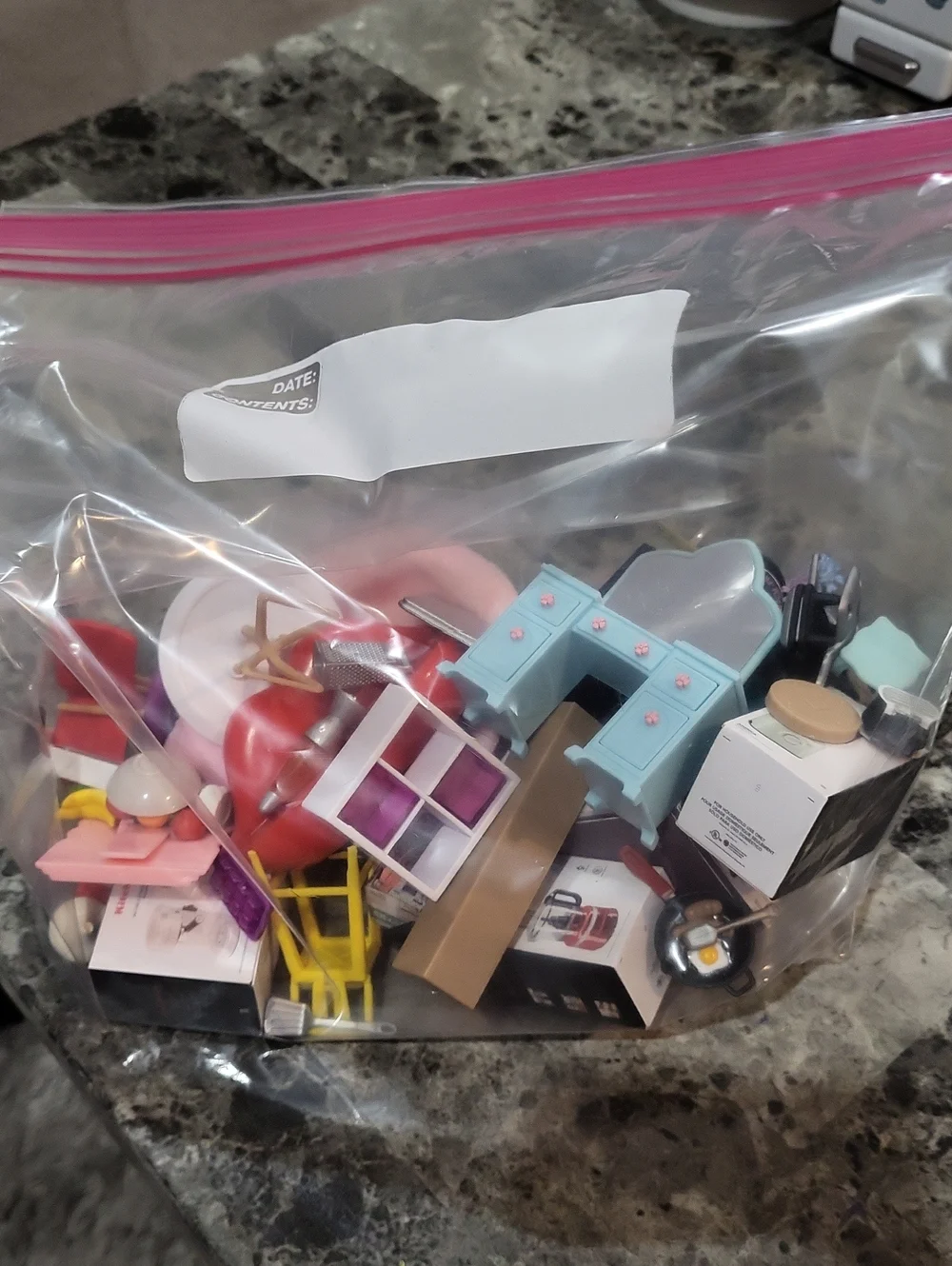 Mini Brands Home Set!